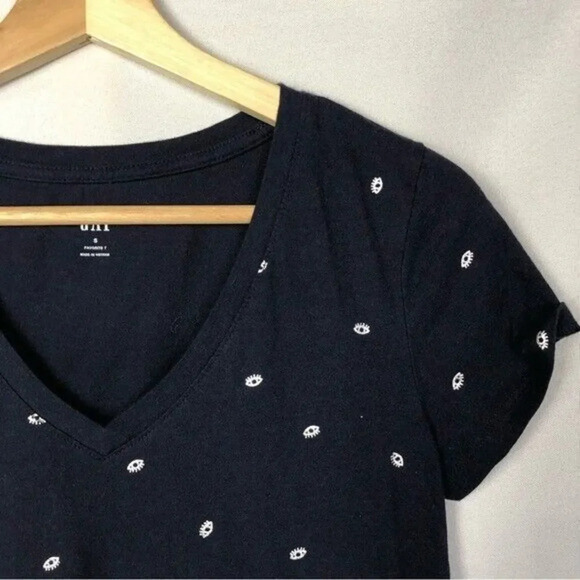 Gap Favorite Tee Navy Blue Silver Eye Print V-Neck T-Shirt S - Picture 3 of 3